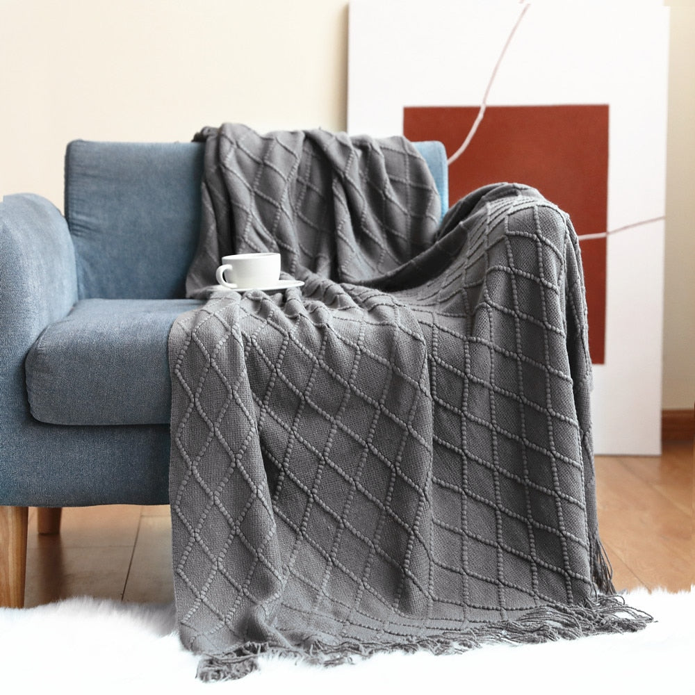Handcrafted Threaded Throw Blanket – Soulona