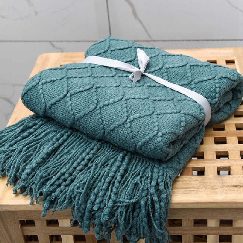 Handcrafted Threaded Throw Blanket – Soulona